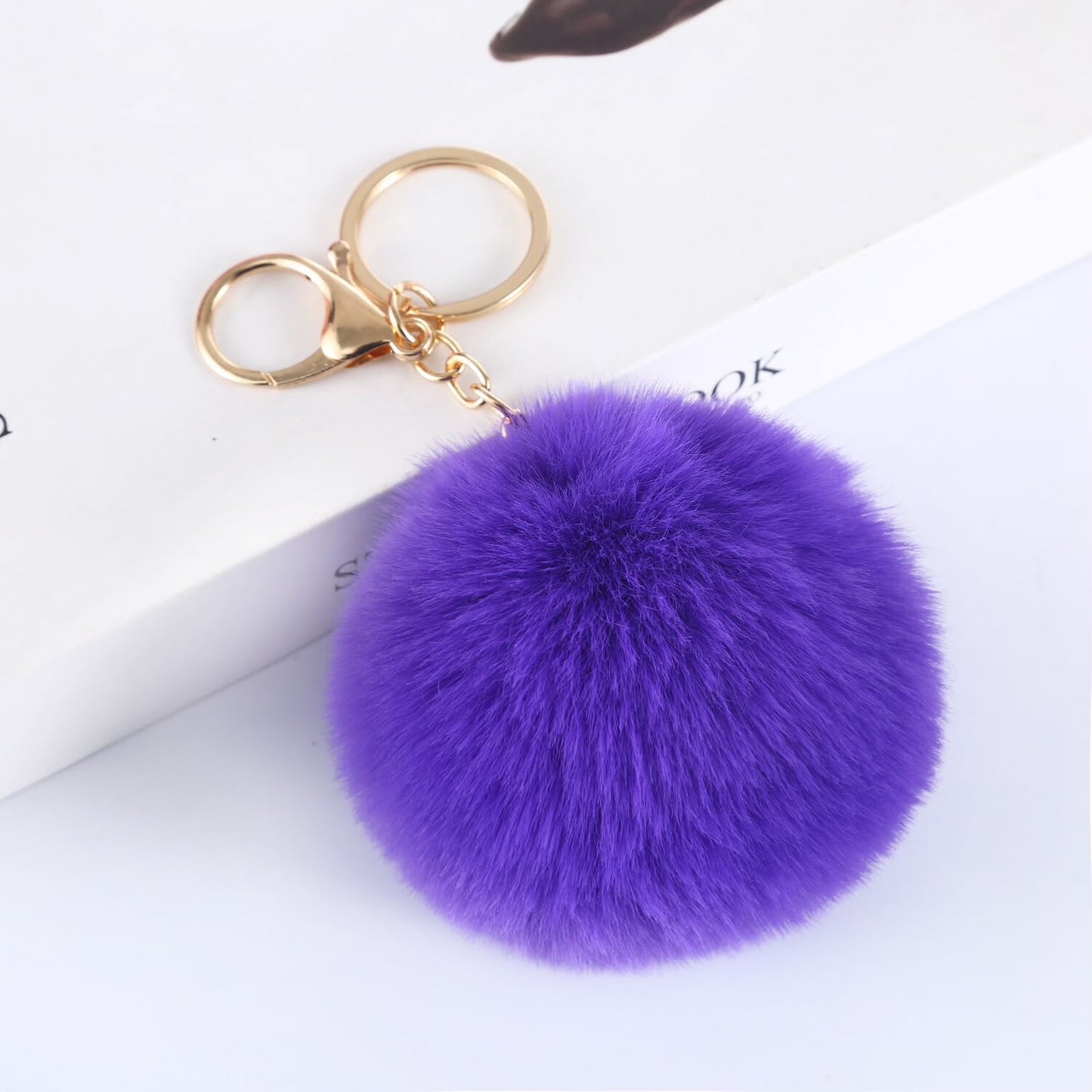 POMPOM KEYCHAIN